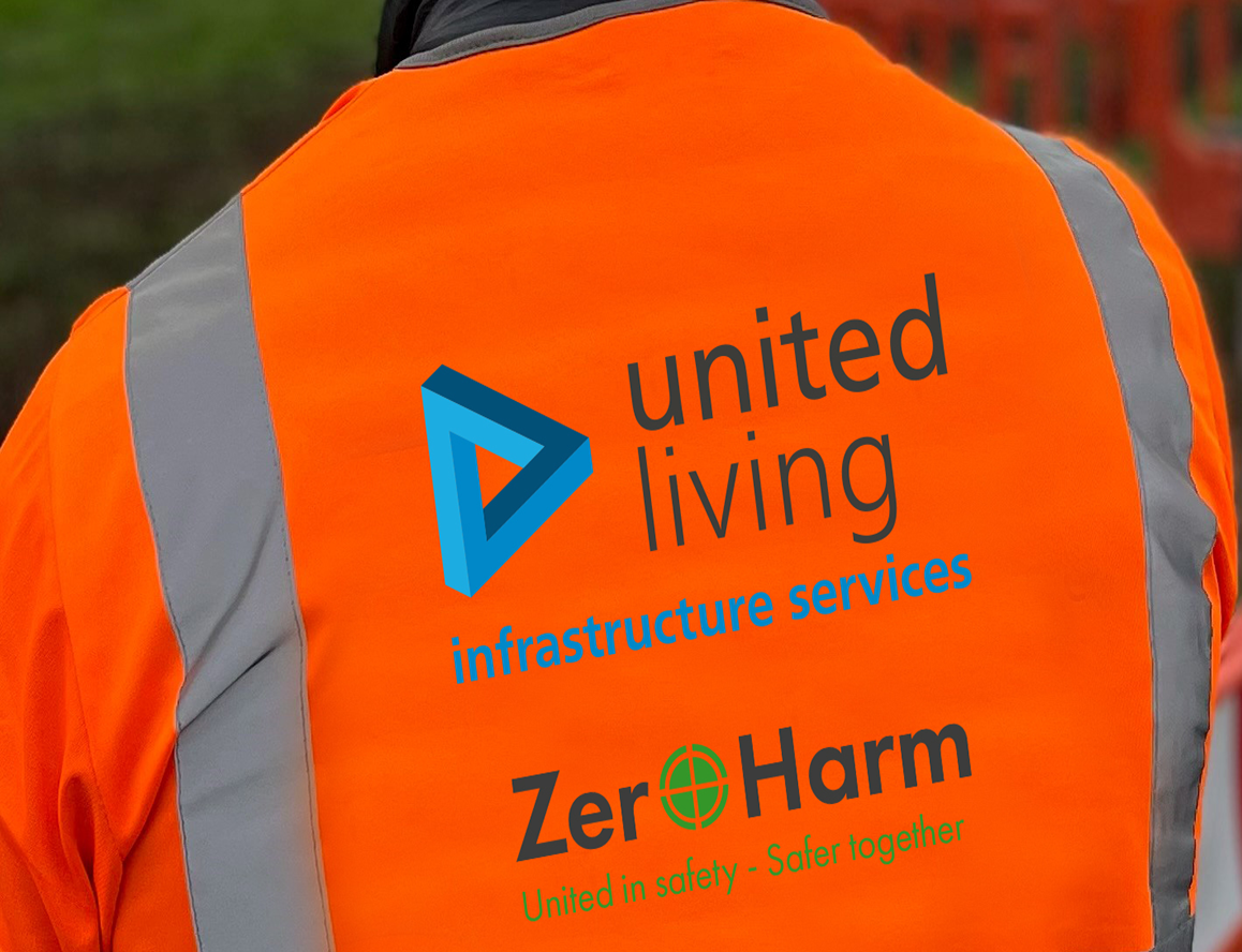 employee wearing zero harm branded high vis